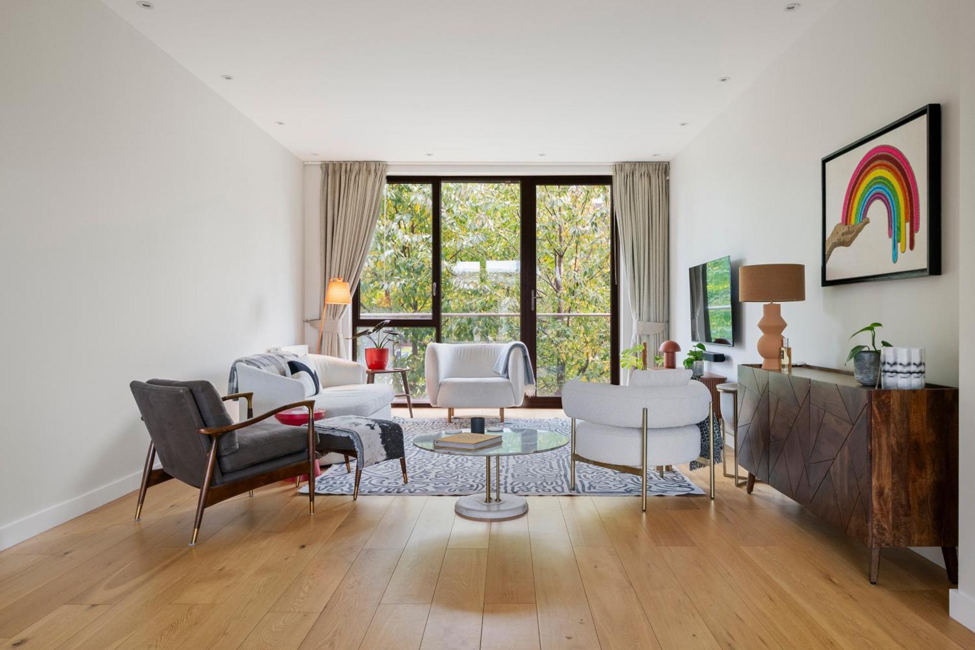 2 Bed 2 Bath Modern Near Big Ben In Zone1 Londra